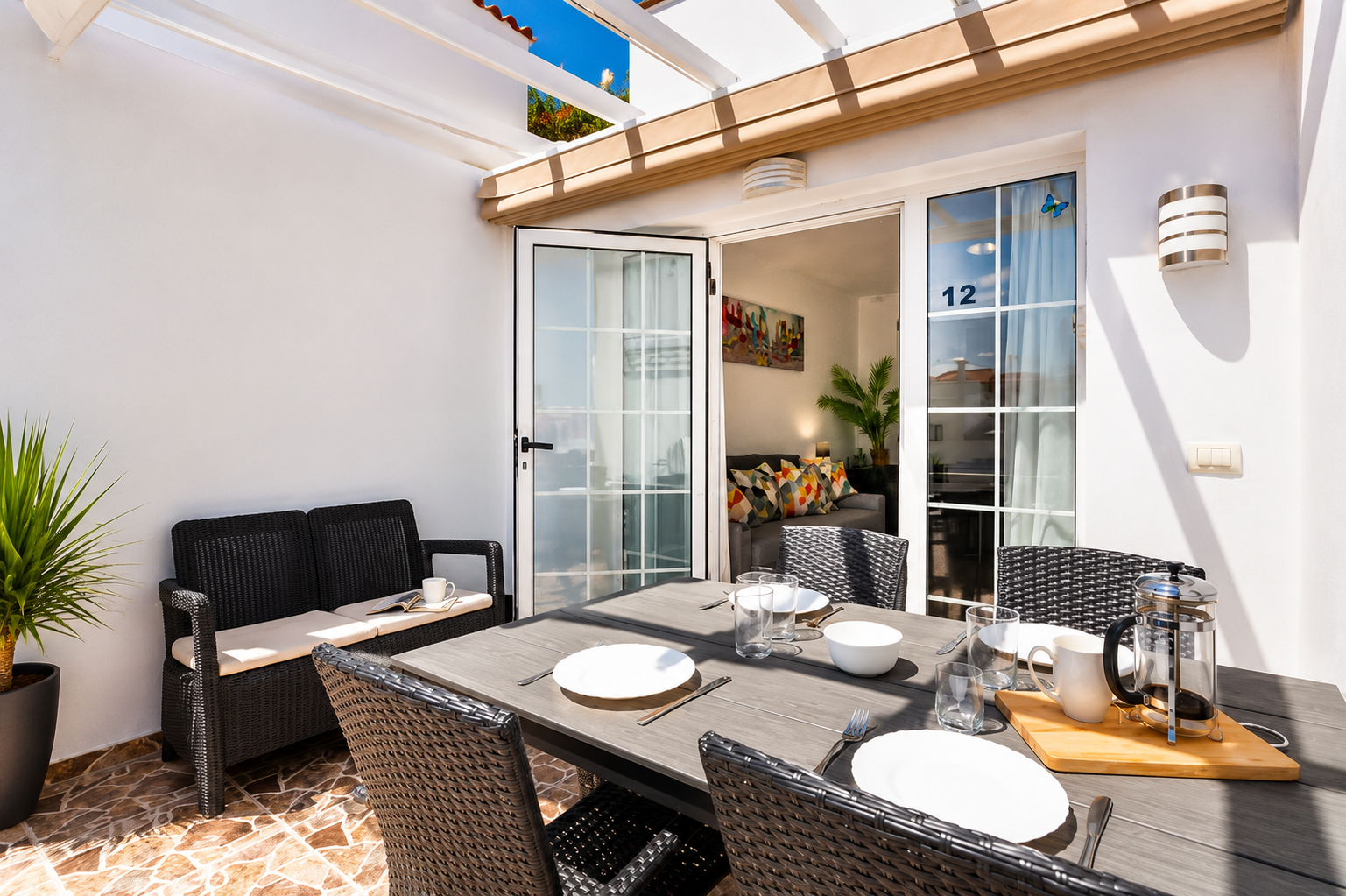 La Casita Encantada private terrace and dining area